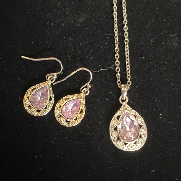 Silver toned Necklace with Earrings Set - Picture 2 of 5